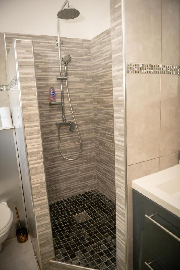 Chambres D'Hotes Du Domaine Des Doudous Saint Pierre Ngoại thất bức ảnh