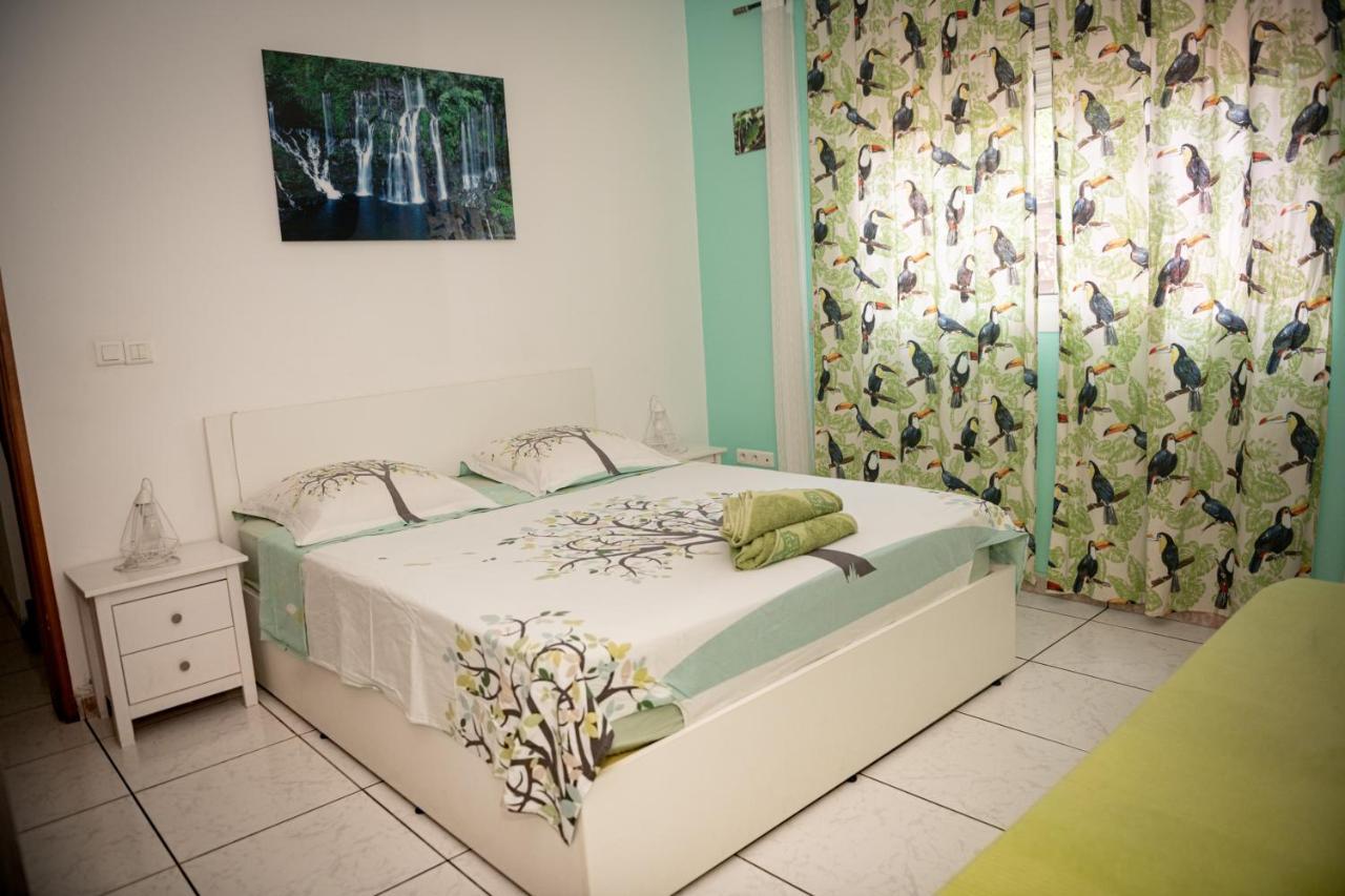 Chambres D'Hotes Du Domaine Des Doudous Saint Pierre Ngoại thất bức ảnh