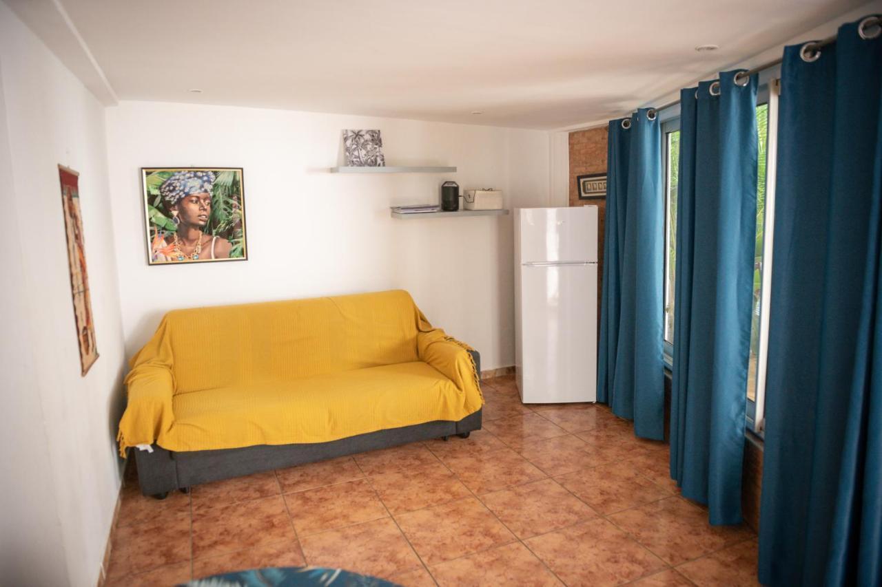Chambres D'Hotes Du Domaine Des Doudous Saint Pierre Ngoại thất bức ảnh
